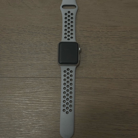 apple watch nike  series 3 gps 38mm